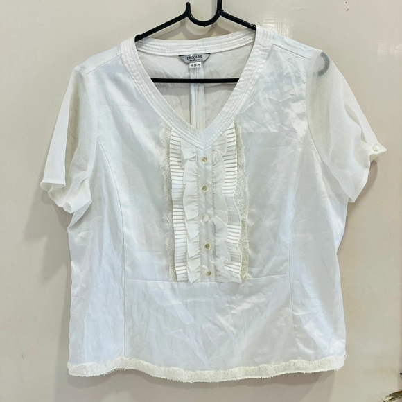 decoupe Tops - White satin top with lace detailing